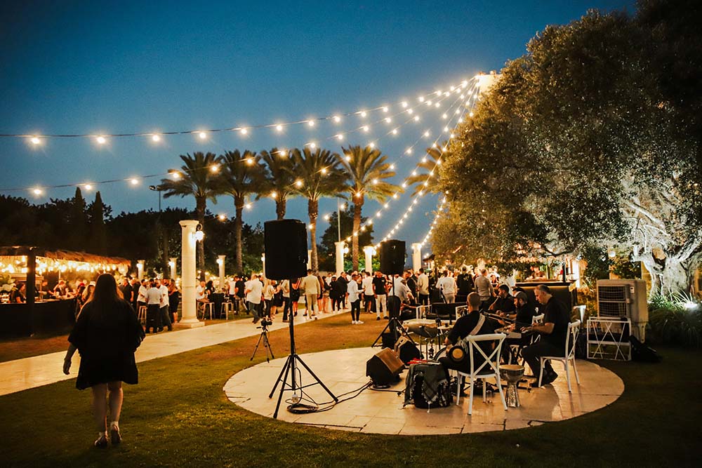 תל יה | אירועים עסקיים - אולם וגן אירועים בשרון לאירועים עסקיים